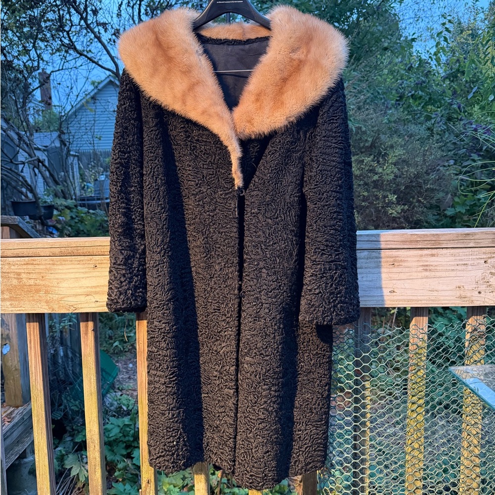 Vintage Black Persian Curly Lamb Coat Mink Collar Rose Lining  12/14 Hook & Eye